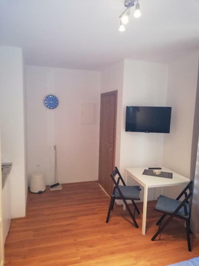 Apartmani Sladic Skradin Buitenkant foto
